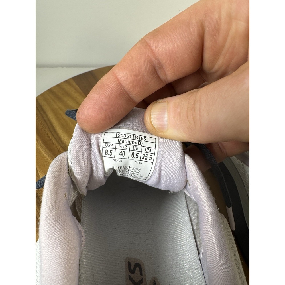 Brooks Women's Athletic Shoes in Light Pink and Gray - Picture 9 of 10